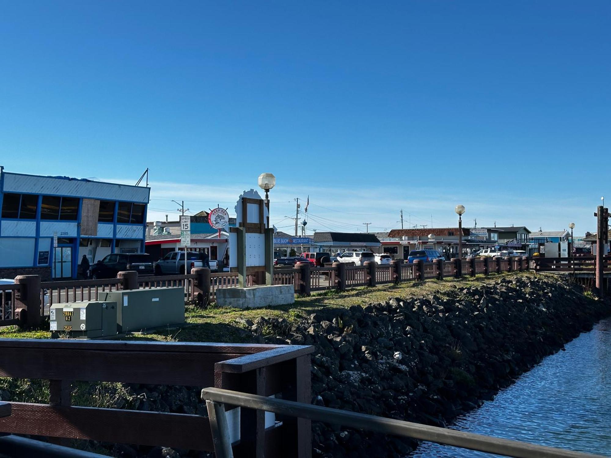 Dock Street Inn Westport Exterior photo